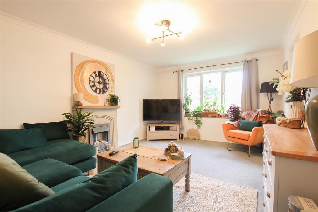 Property photo 1 of 13 Img_0004.Jpg