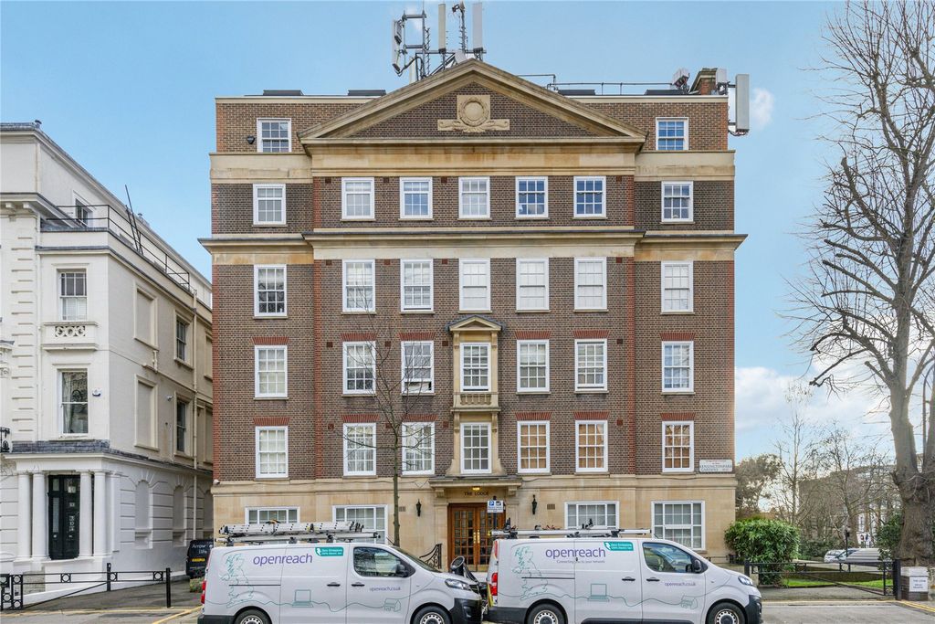 Property photo 2 of 14 Picture No. 15