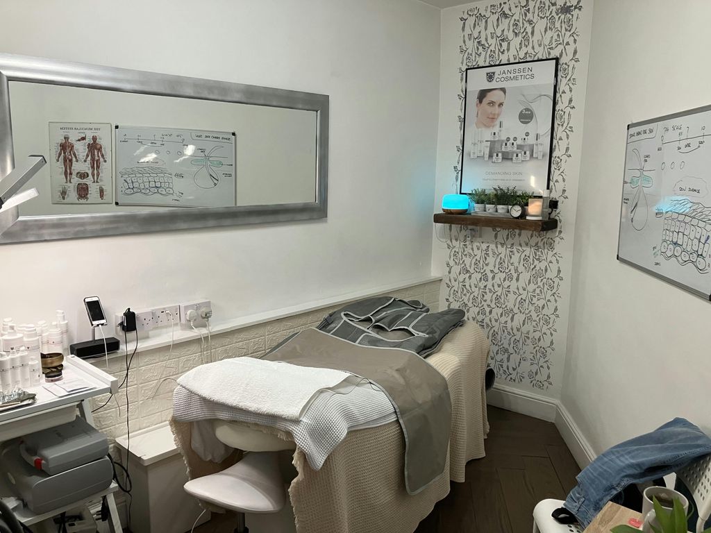 Property photo 3 of 8 Img_0007.Jpeg