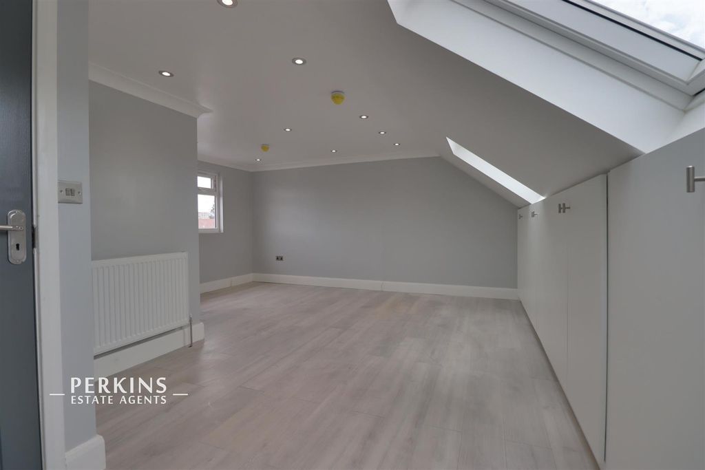 Property photo 1 of 3 Loft.Jpg