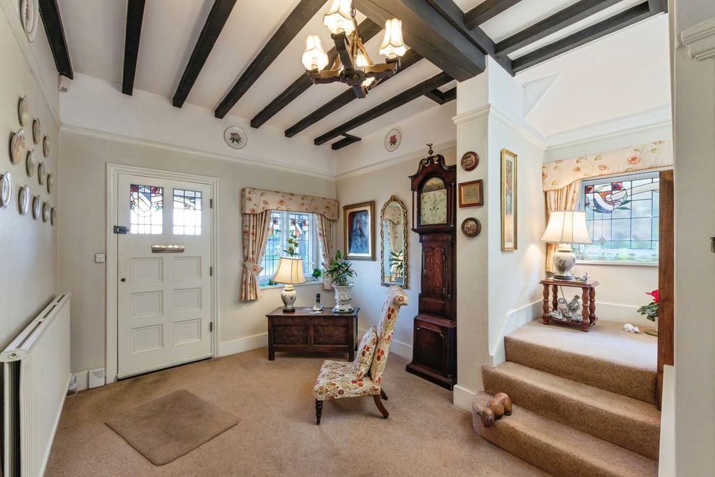 Property photo 3 of 20 Hallway