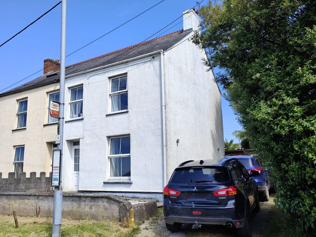 Property photo 1 of 17 External