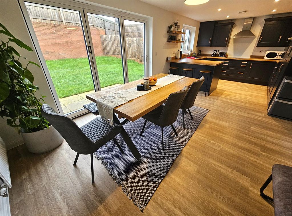 Property photo 2 of 20 Kitchen Dining Room.Jpg
