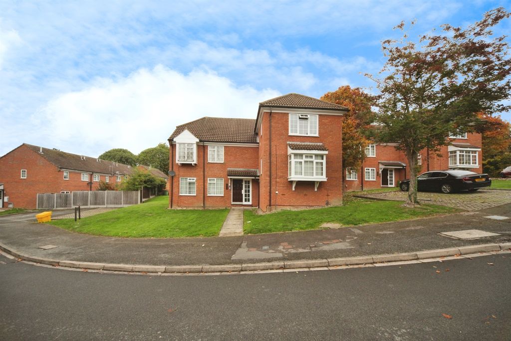 Property photo 1 of 4