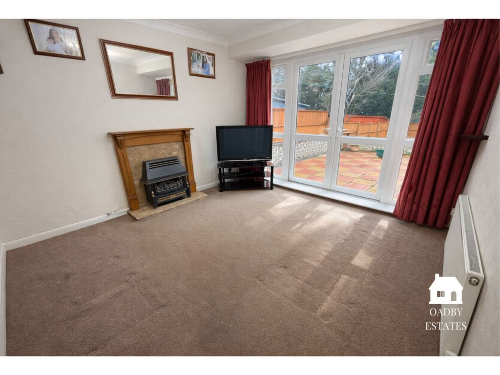 Property photo 3 of 13 Photo 4