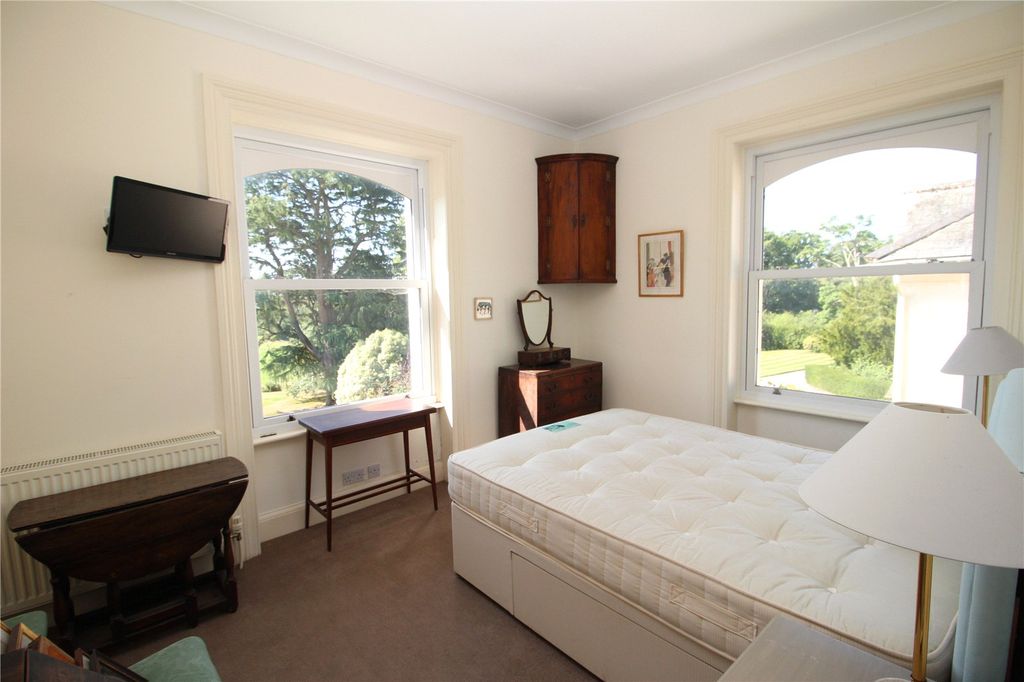 Additional image 5 of 3 bed flat for saleChilling Street, Sharpthorne, East Grinstead, West Sussex RH19