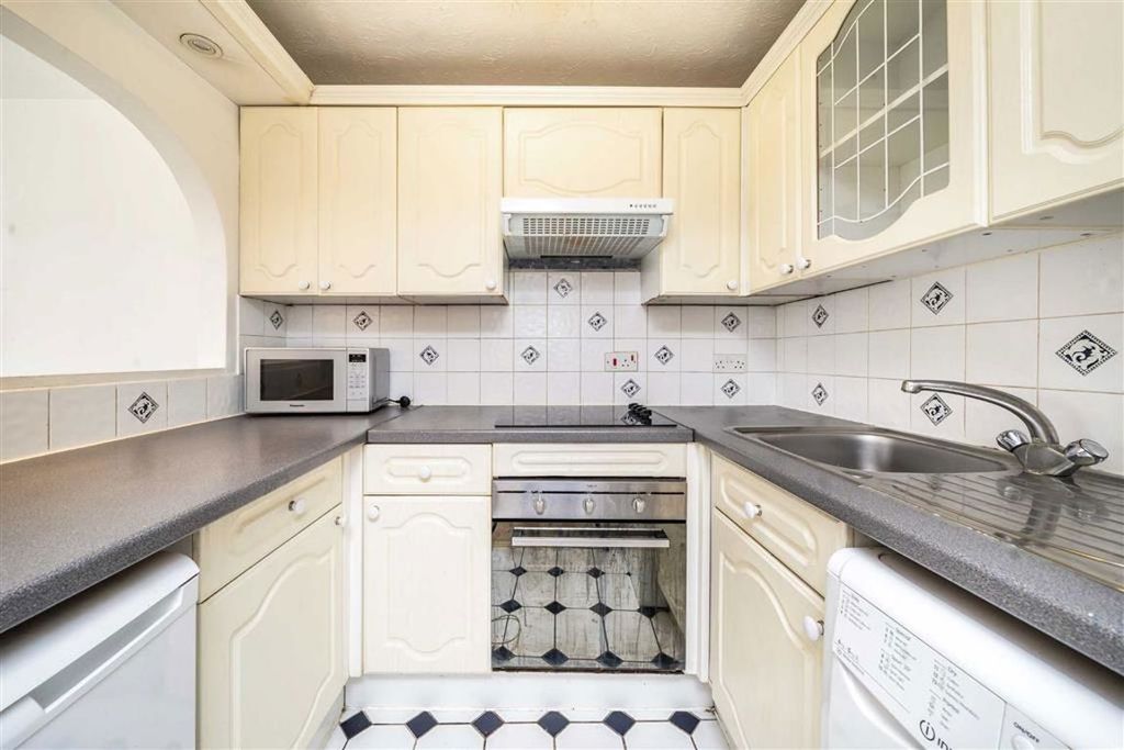 Property photo 3 of 5