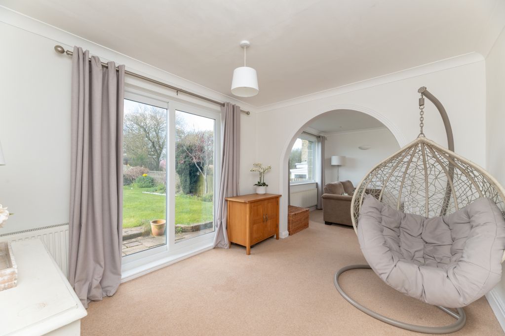 Property photo 3 of 35 Dining Area