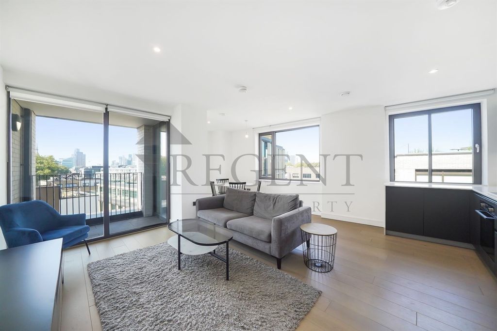 Property photo 1 of 7 (Main)