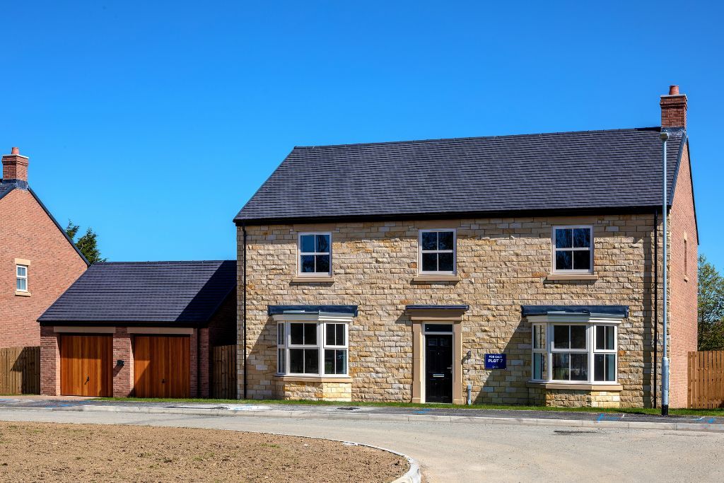 Property photo 1 of 18 Rose Plot 7 External