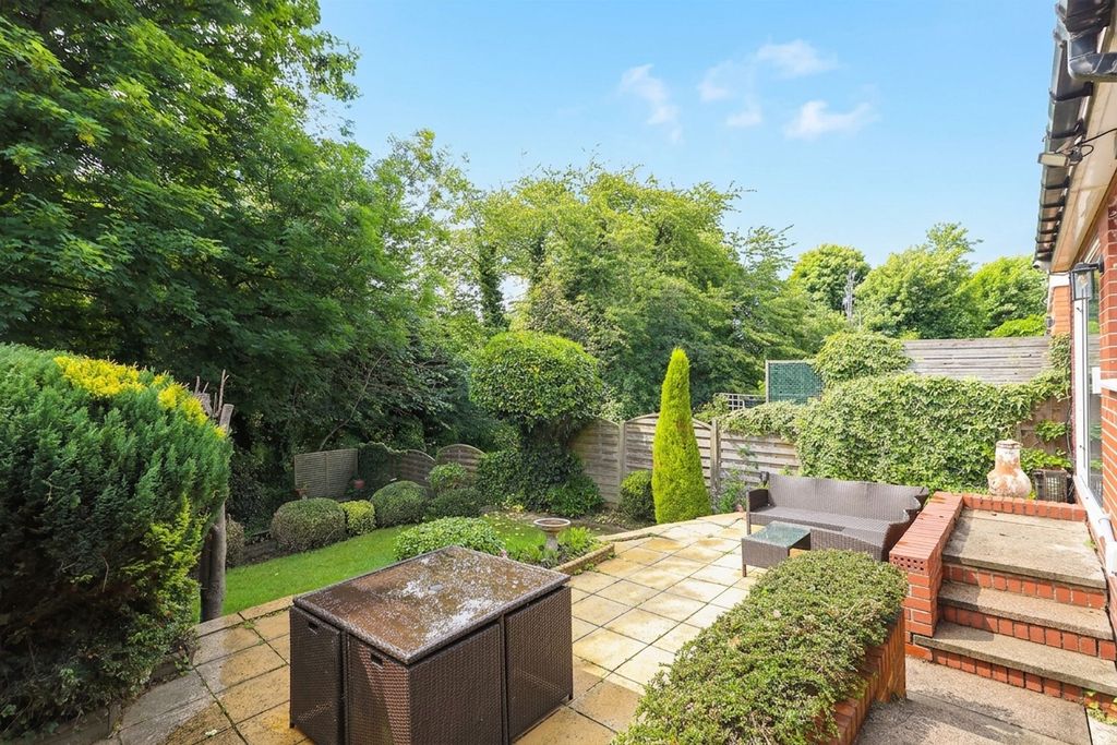 Property photo 3 of 30