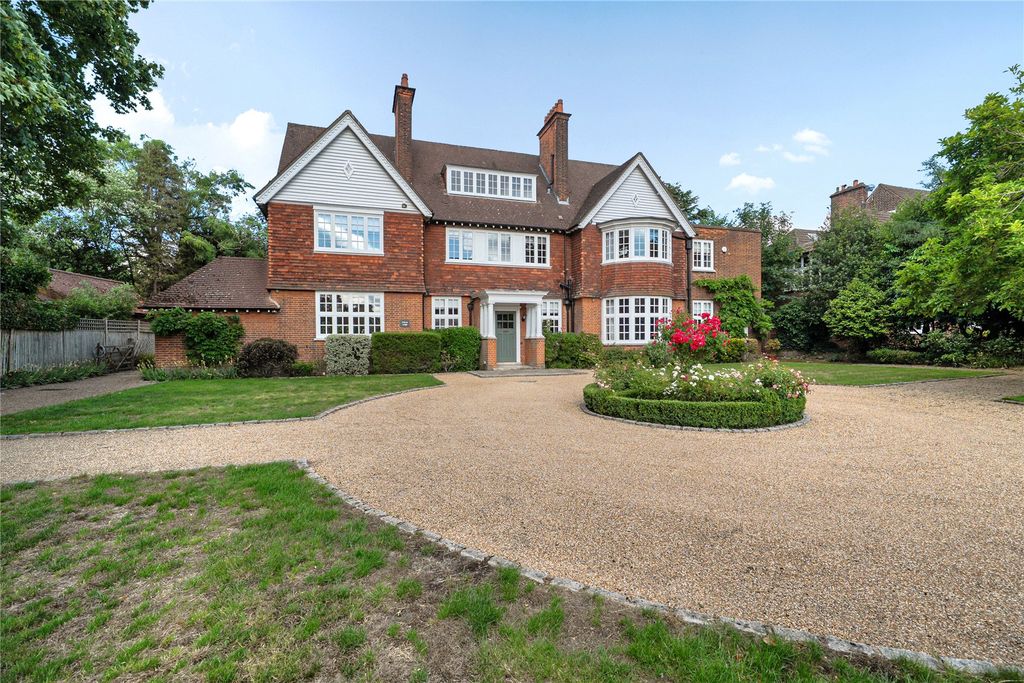 Property photo 1 of 31 Picture No. 63