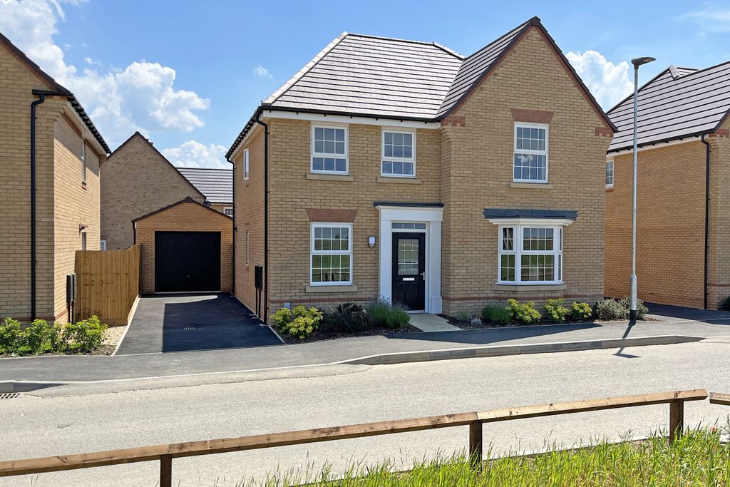 Property photo 1 of 10 Holden At Ramsey Park