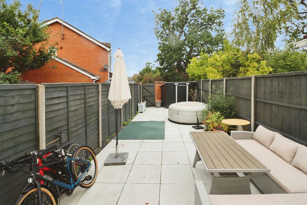 Property photo 2 of 13 Pbox-Img.Jpg