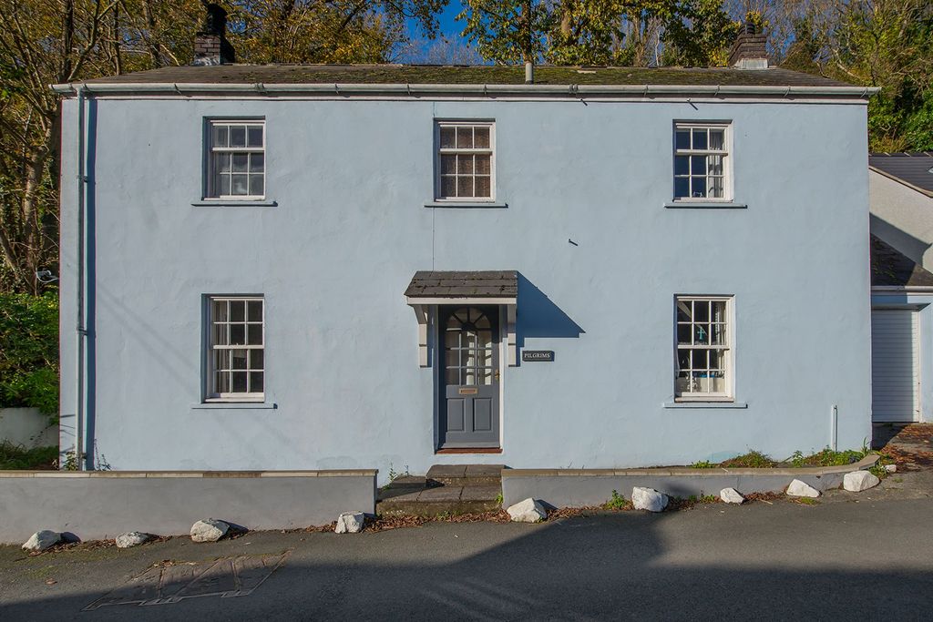 Property photo 1 of 20
