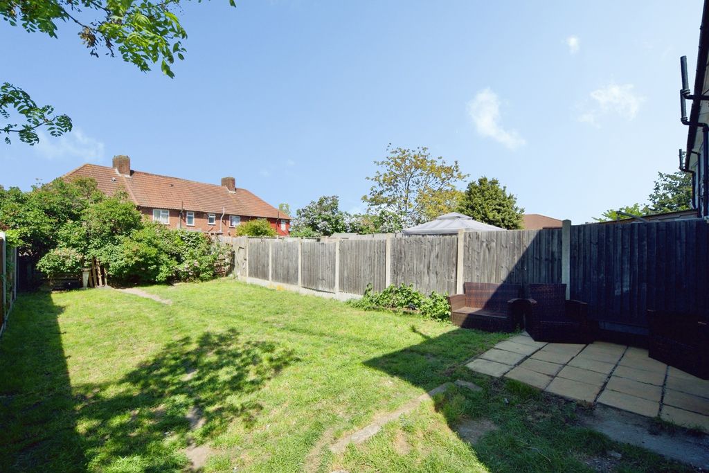 Property photo 3 of 20 Pbox-Img.Jpg