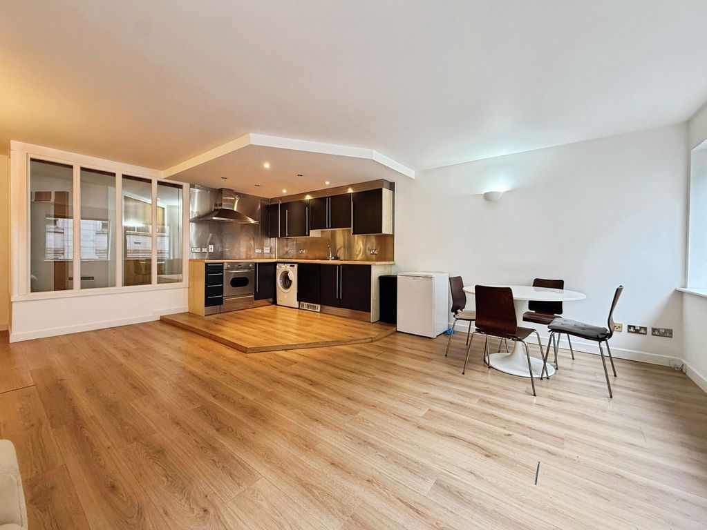 Property photo 1 of 7 Picture No. 09