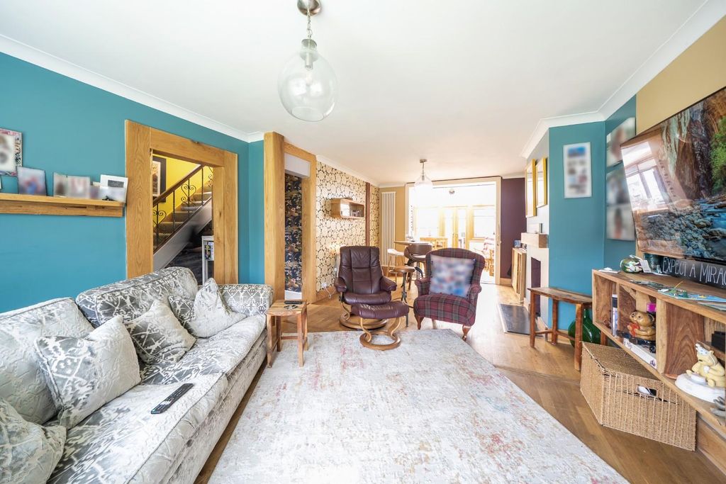Property photo 2 of 17 1-6A334Ea230Cdd-1479733-14-6A32Fe32475Dd-1.Jpg