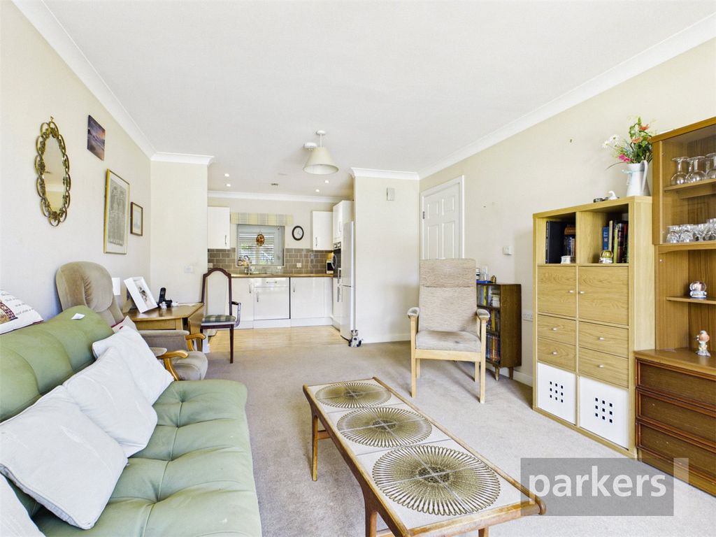 Property photo 3 of 19 Picture No. 08