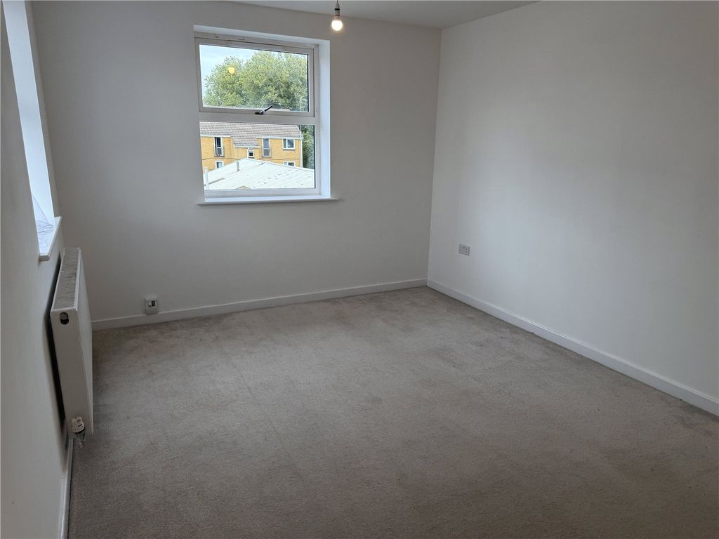 Property photo 3 of 7 Picture No. 03