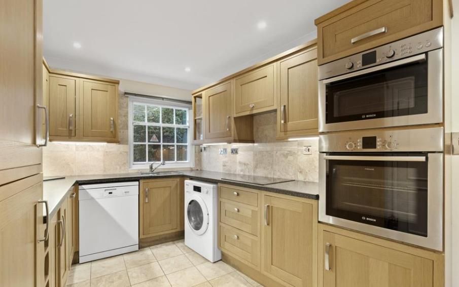 Property photo 2 of 7 4 Eliot Mews 1 30.10.Png