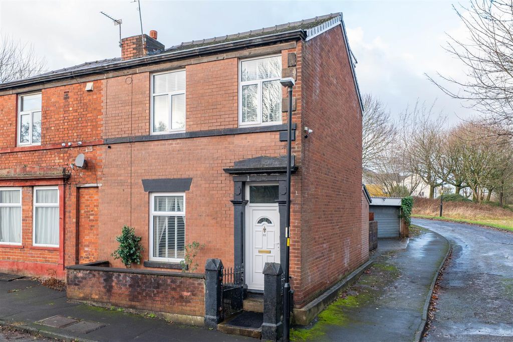 Property photo 1 of 20 Front External