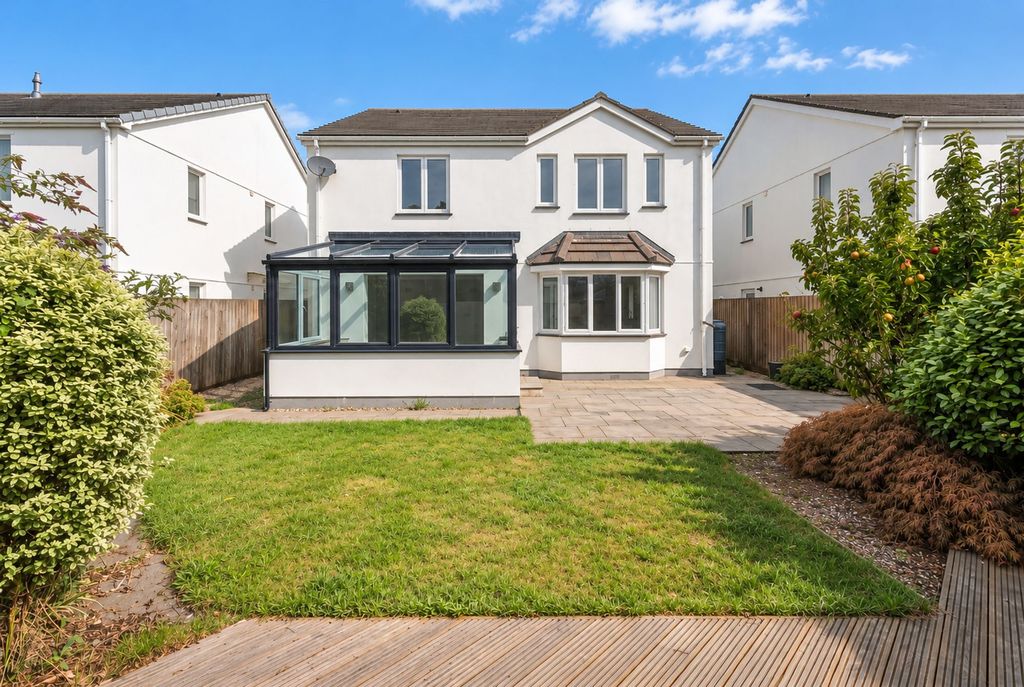 Property photo 1 of 30