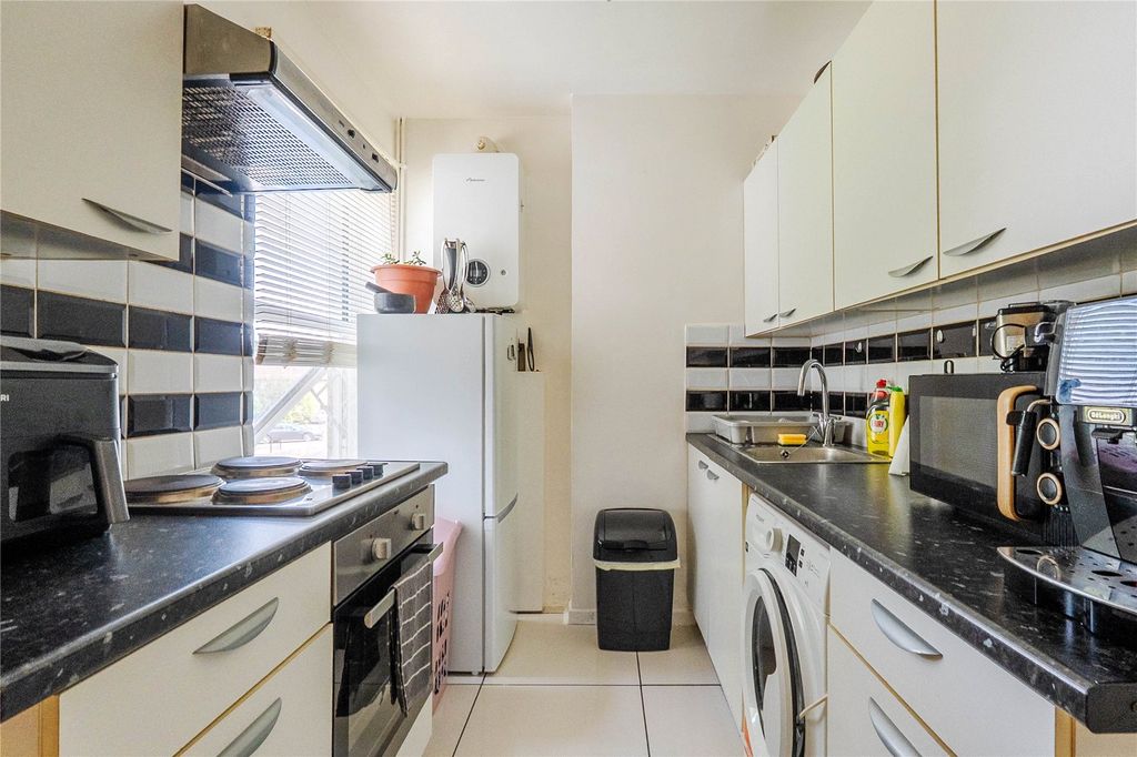 Property photo 2 of 7 Picture No. 05