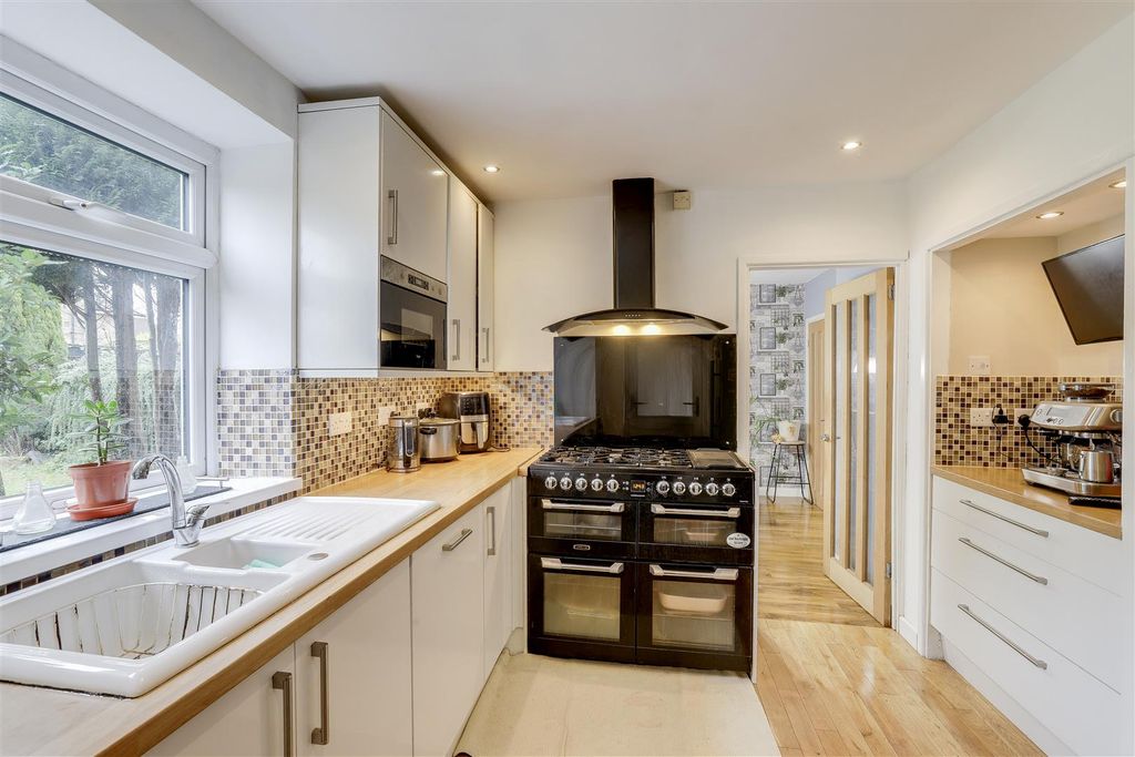 Property photo 3 of 18 Img_2278-Img_2282 Copy.Jpg