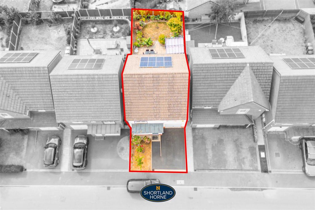 Property photo 2 of 35 Ameliacres2.Jpg