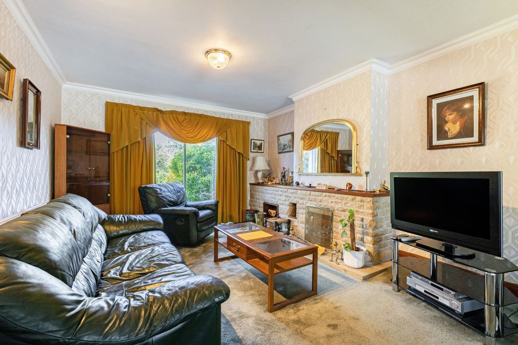 Property photo 2 of 12 Picture No. 04