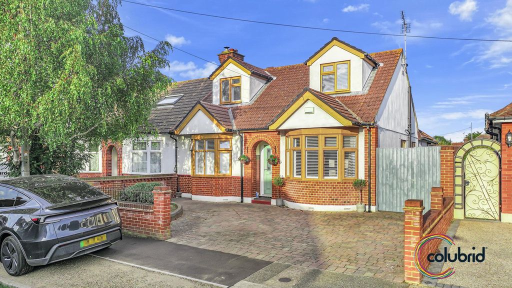 Property photo 1 of 43