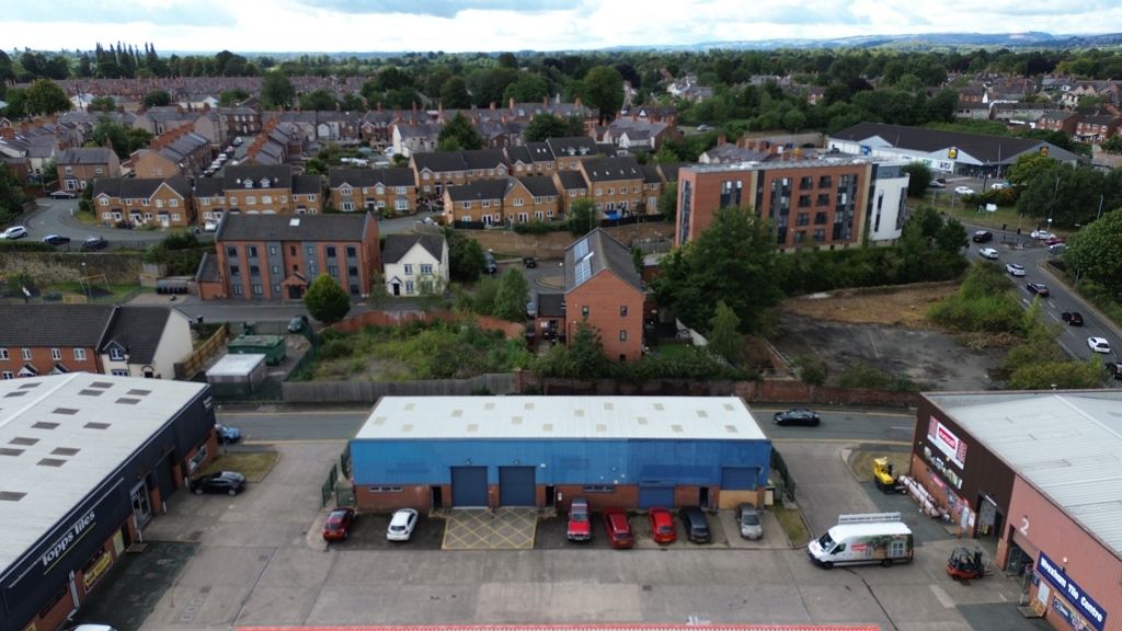 Property photo 2 of 5 Photo 2