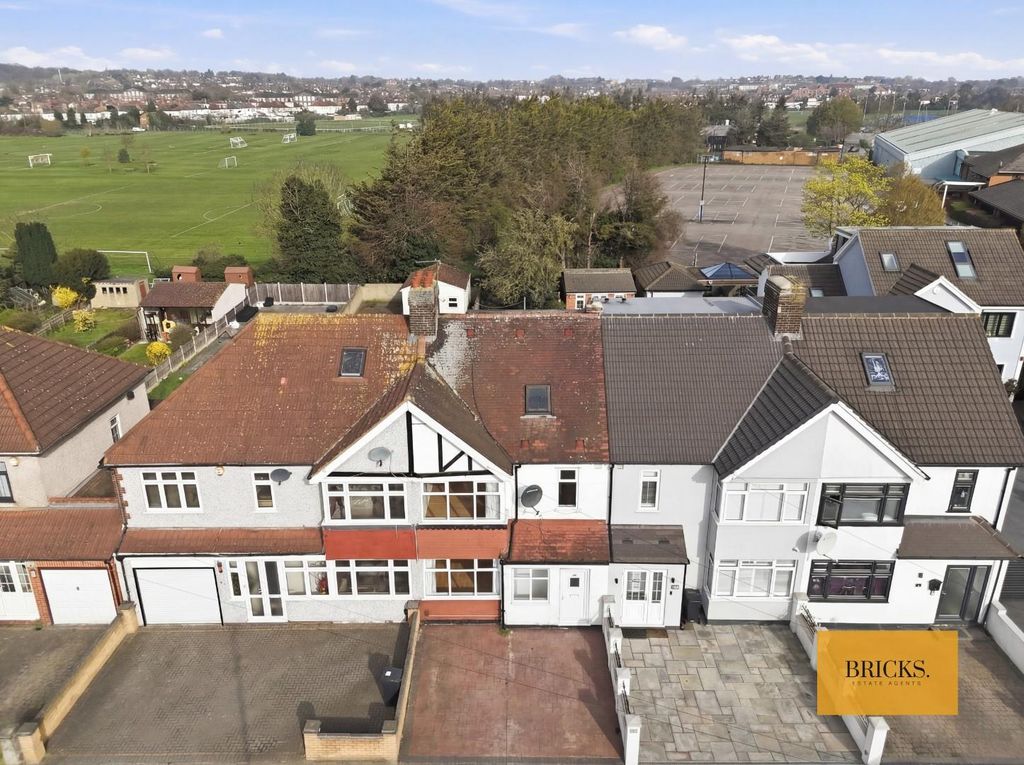 Property photo 1 of 29