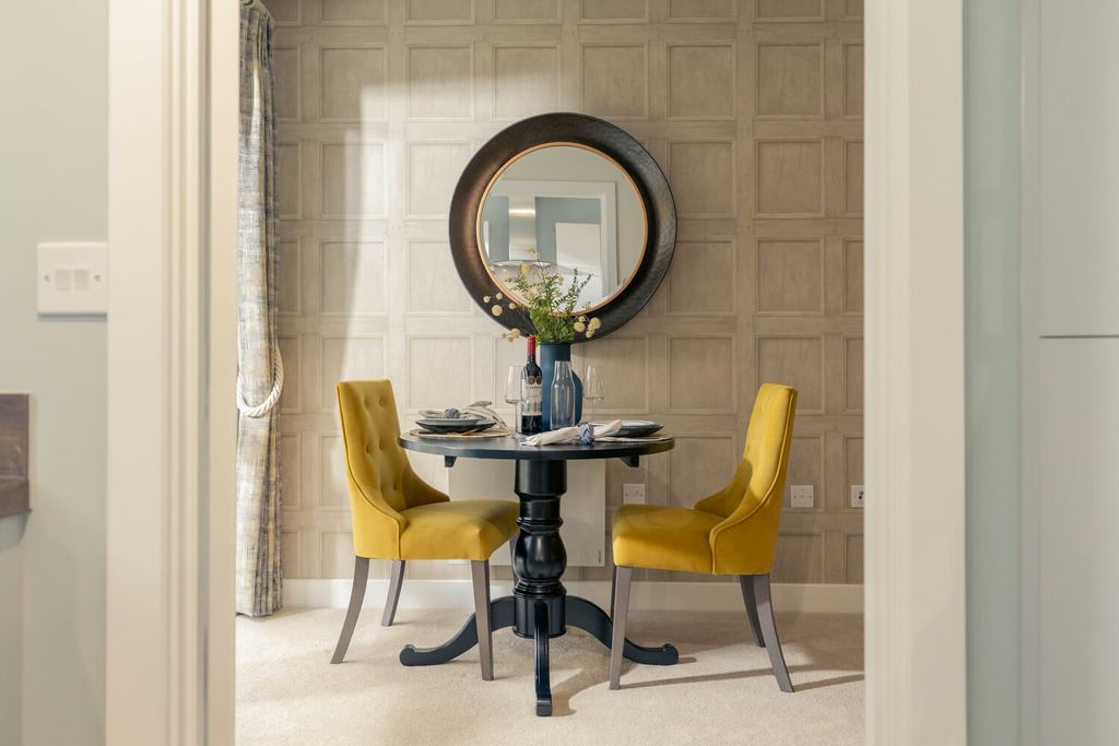 Property photo 3 of 11 Show Home Dining Room