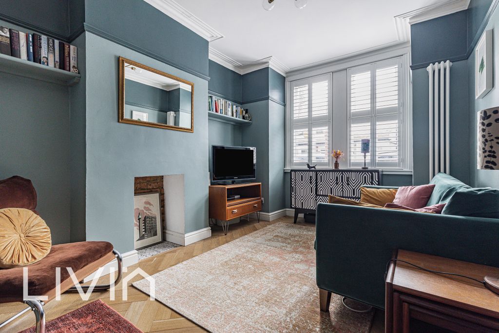 Property photo 2 of 17 Photo 2