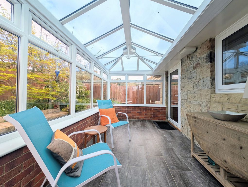 Property photo 1 of 33