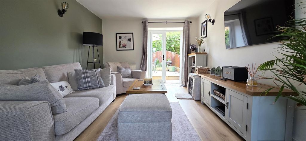 Property photo 3 of 9 Sitting Room 2.Jpg