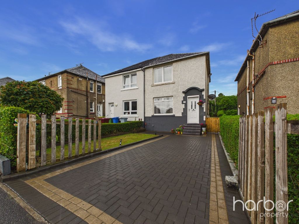 Property photo 1 of 15 5226570