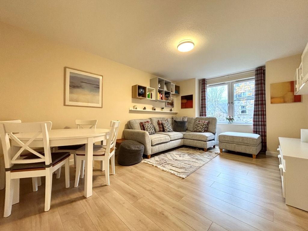 Property photo 2 of 11 Photo 2