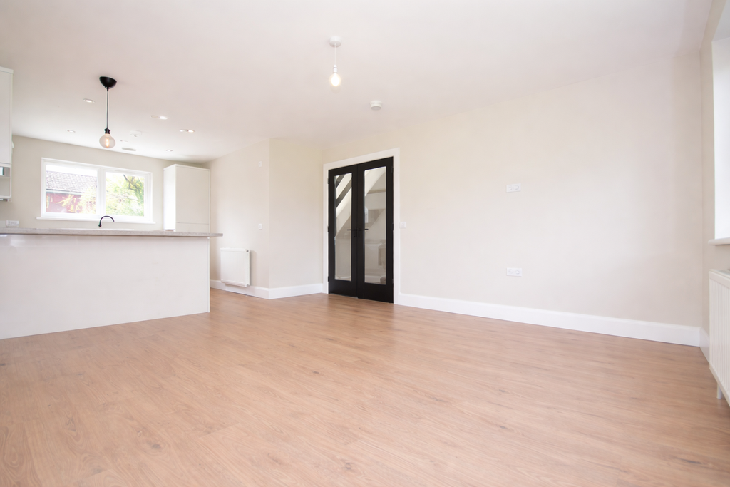 Property photo 2 of 19 Gallery