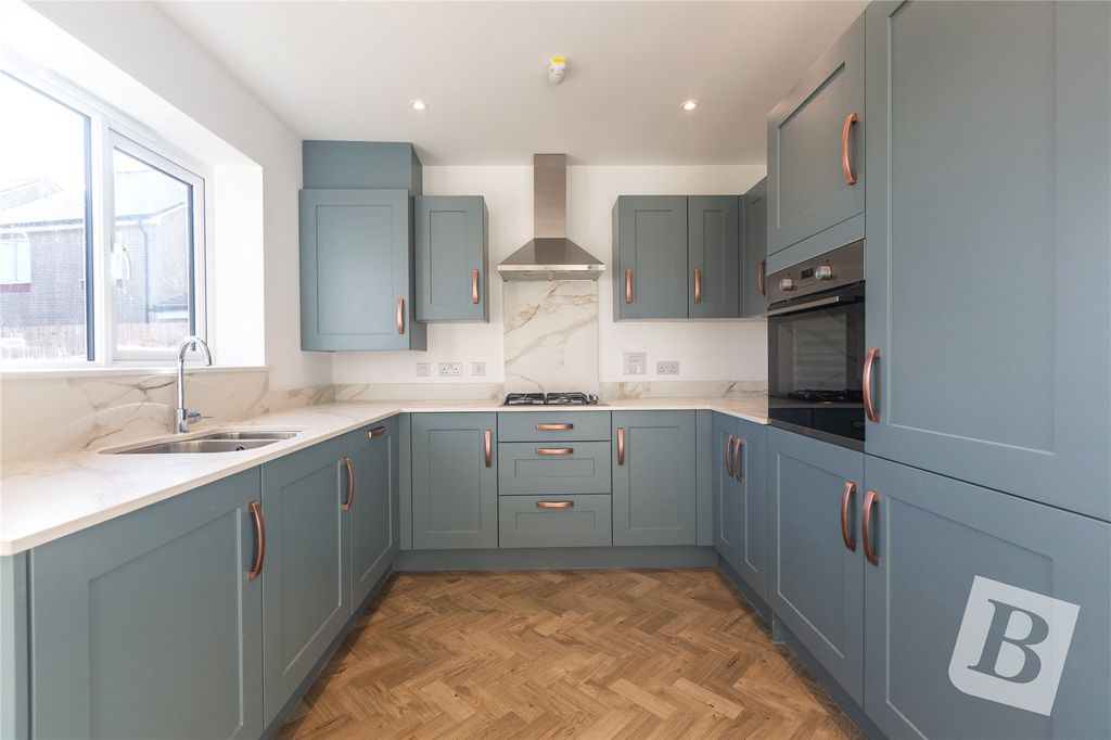 Property photo 1 of 13 Kitchen