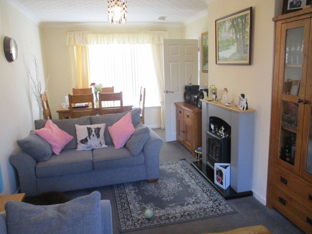 Property photo 3 of 20