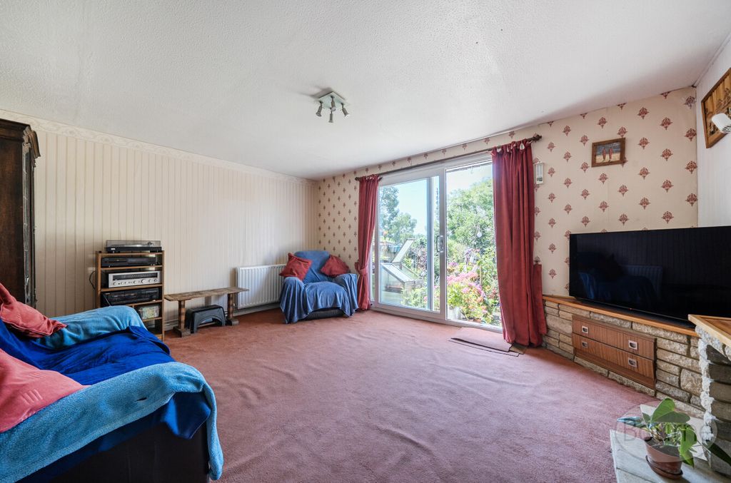 Property photo 3 of 20 0E66c615-03d9-4Ea...