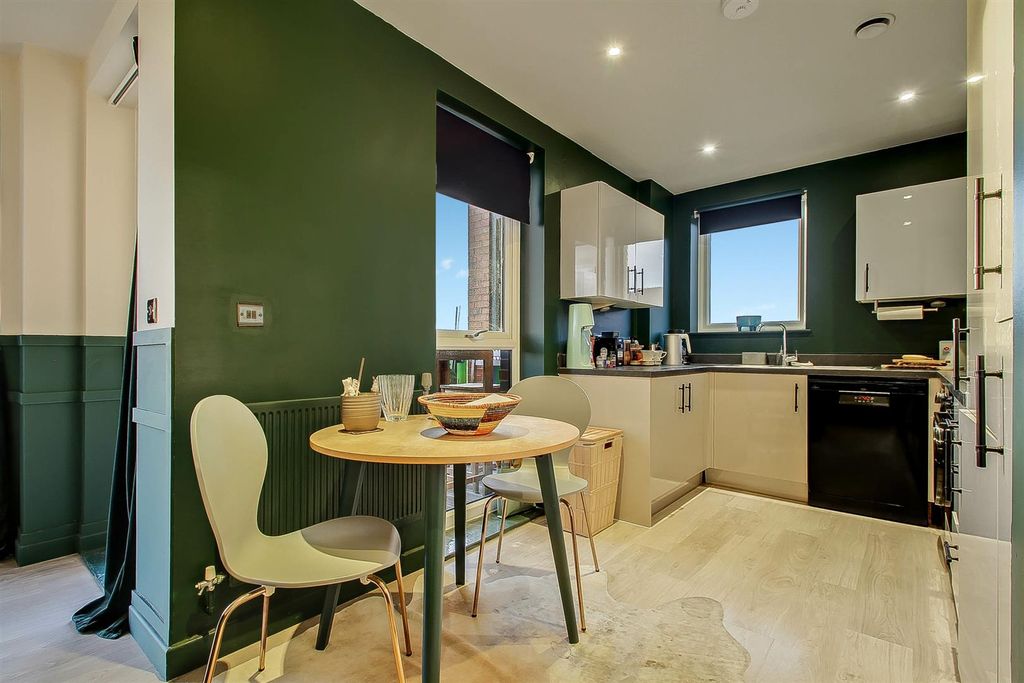 Property photo 3 of 10 Img_0314-Img_0316.Jpg