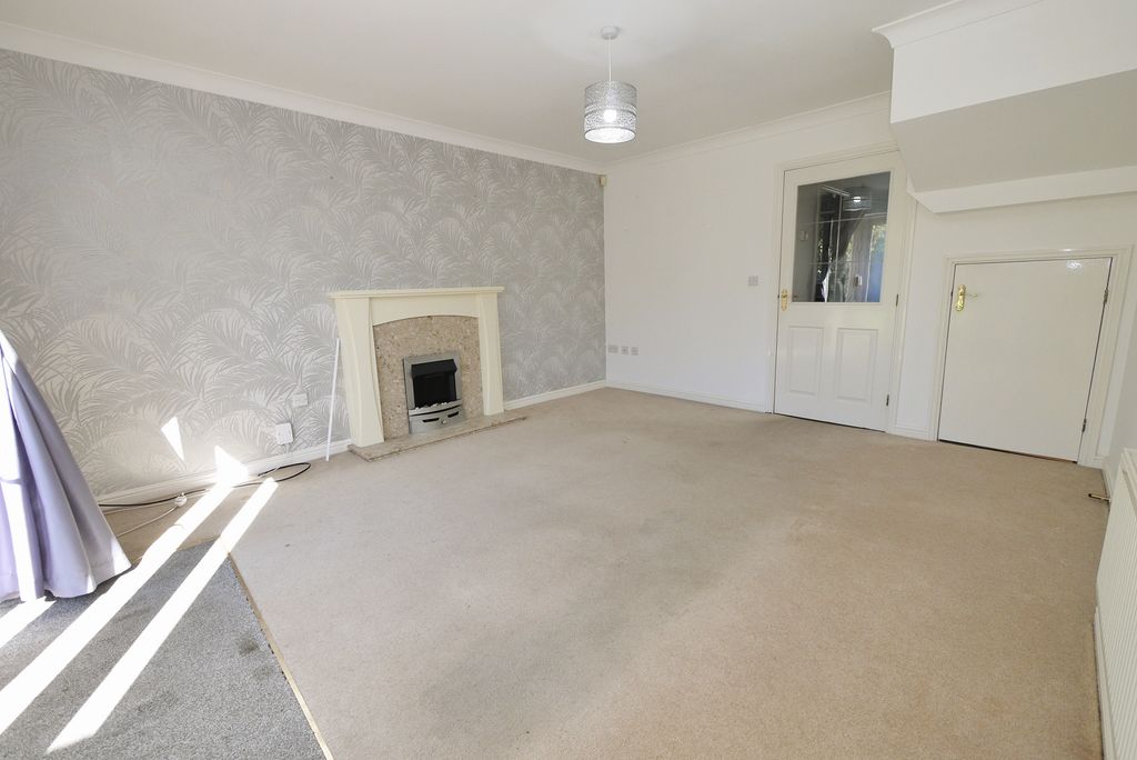 Property photo 3 of 21 3