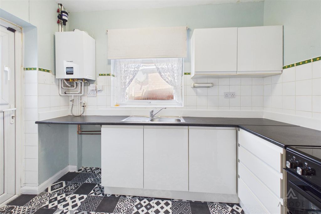 Property photo 2 of 17 Cam02544G0-Pr0365-Still001.Jpg