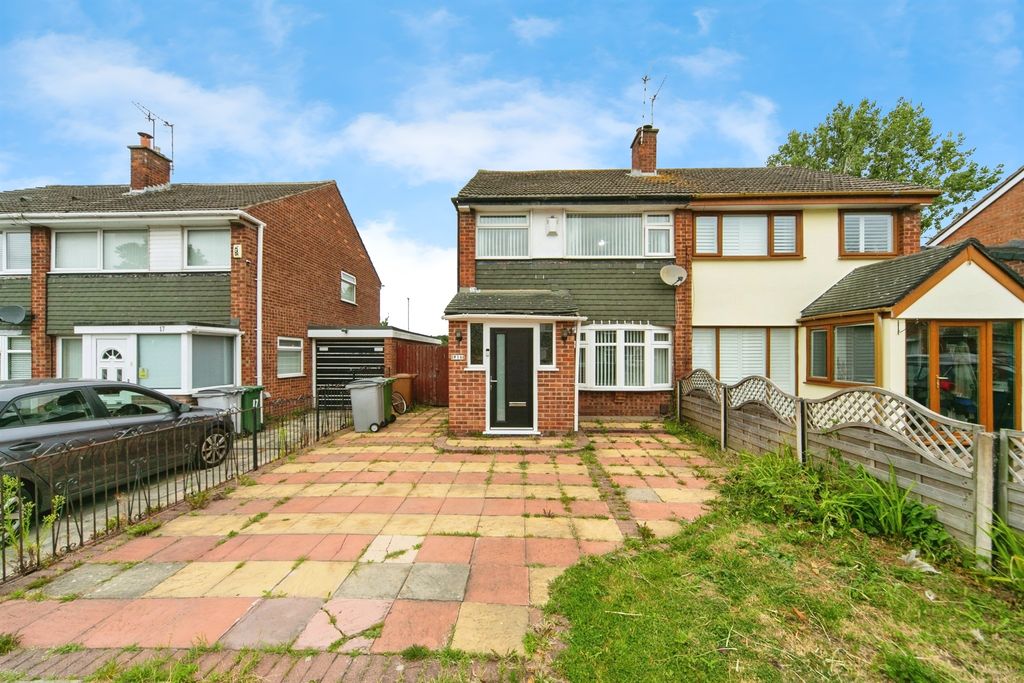 Property photo 1 of 17