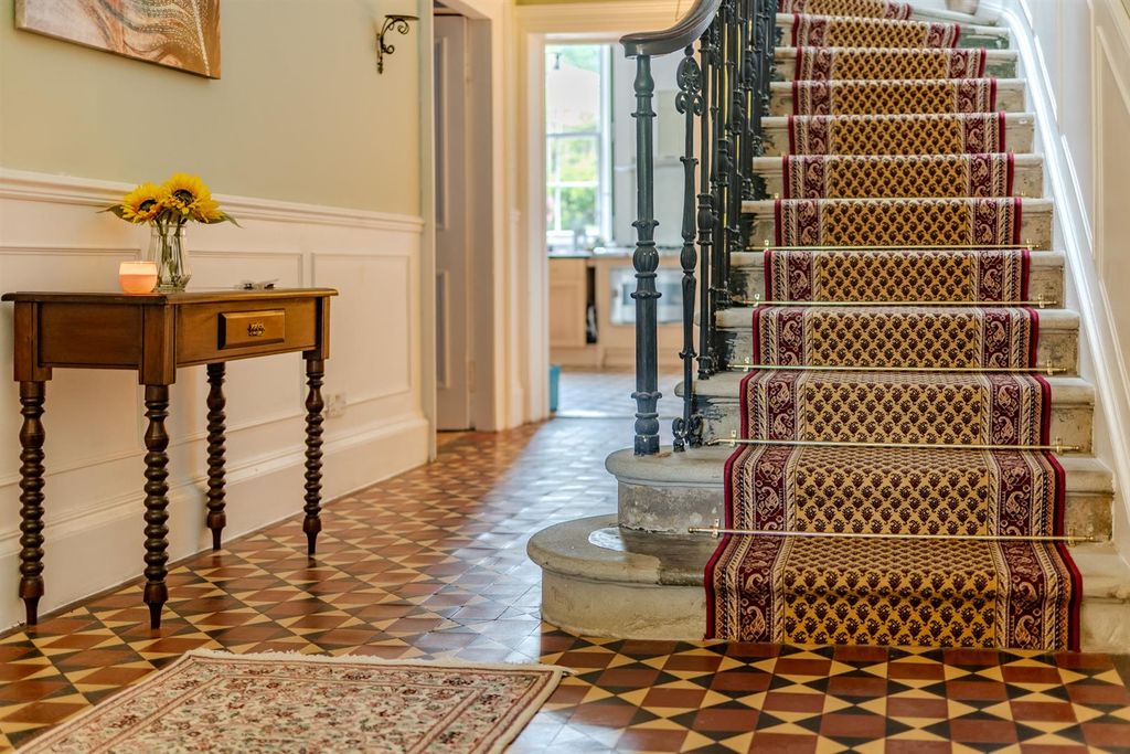 Property photo 2 of 39 Old_Bank_House_Lifestyle-8.Jpg