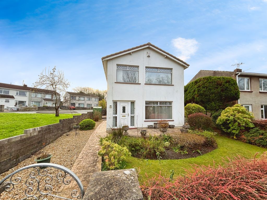 Property photo 1 of 25